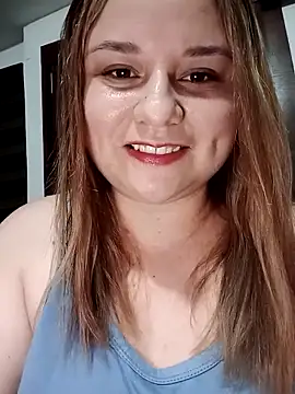 jennyyhottt online show from 04/15/26, 06:52