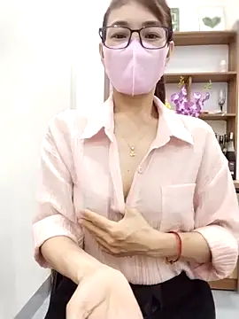 Mai phuong online show from 04/21/26, 07:26