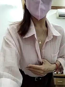 Mai phuong online show from 04/22/26, 07:37