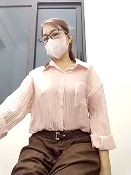 Mai phuong online show from 03/17/26, 12:13