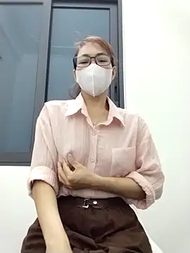 Mai phuong online show from 03/21/26, 01:18