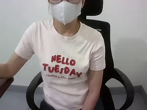 Mai phuong online show from 03/10/26, 02:37