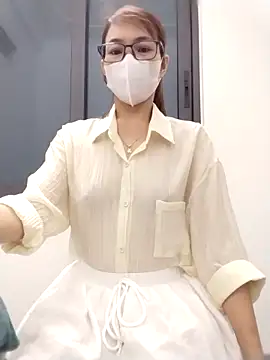 Mai phuong online show from 03/27/26, 01:14