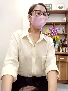 Mai phuong online show from 04/23/26, 09:16