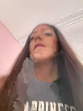 Snapshot of Electra_Pinkk chatting on 05/01/26, 01:49 Electra Pinkk online show from 05/01/26, 01:49