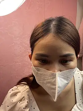 Emma 2603 online show from 04/03/26, 01:39