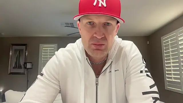 Naughty Ken Barbie-69 online show from 03/30/26, 10:00