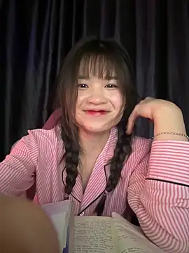 Cum-withyou online show from 04/11/26, 07:45