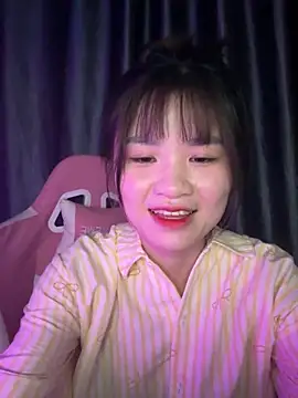 Cum-withyou online show from 04/12/26, 09:45