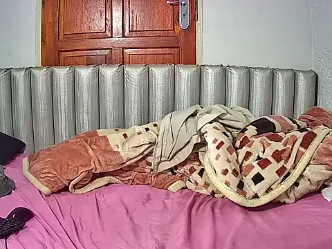 JoycyQueen online show from 03/16/26, 07:27