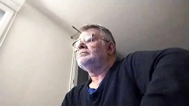 oura online show from 04/18/26, 04:59