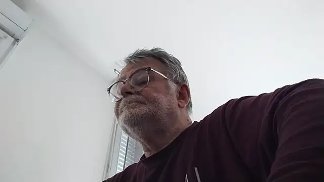 oura online show from 05/22/26, 06:44