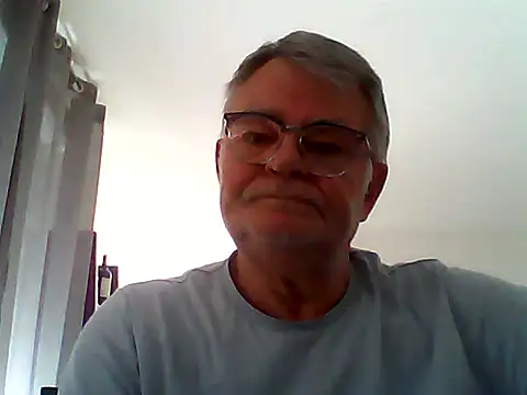 Snapshot of oura chatting on 07/08/26, 07:53 oura online show from 07/08/26, 07:53
