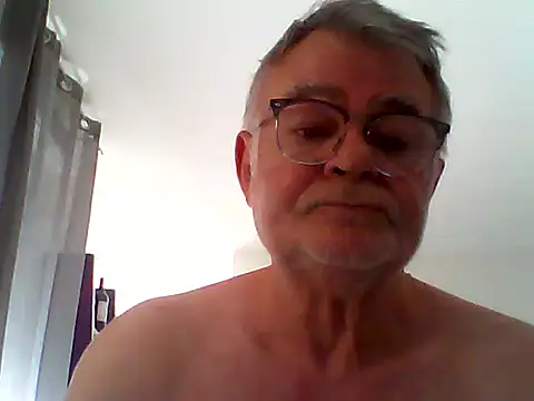 Snapshot of oura chatting on 07/09/26, 07:31 oura online show from 07/09/26, 07:31