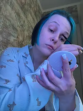 Snapshot of HubbaBaby chatting on 04/07/26, 07:15 HubbaBaby online show from 04/07/26, 07:15