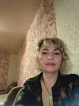 NataLilu826 online show from 05/18/26, 06:45