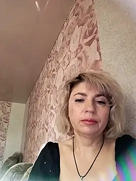 NataLilu826 online show from 05/11/26, 03:07
