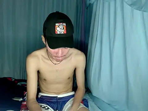 zailouie online show from 03/25/26, 04:39