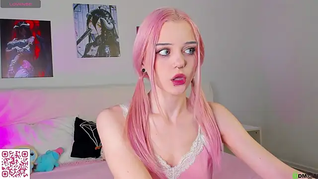 Mimi angels online show from 06/17/26, 01:05