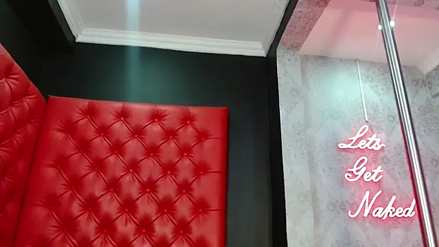 LadyMiax online show from 03/21/26, 08:19