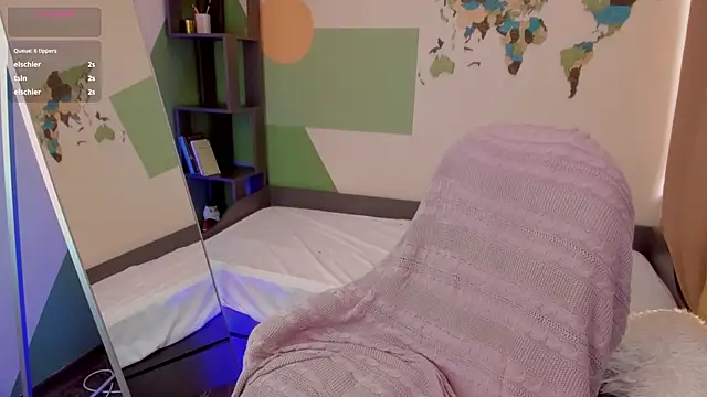 Pretty Victoria online show from 04/06/26, 06:36