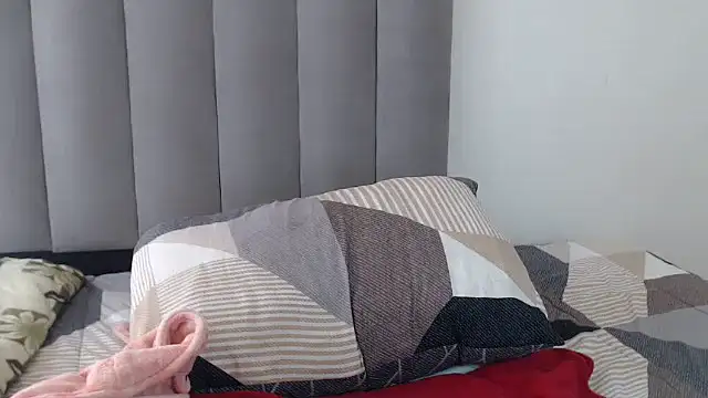 Tasha xxx online show from 04/12/26, 11:57