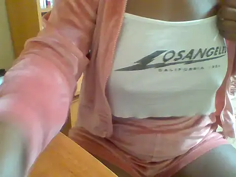 melaninebony2 online show from 03/17/26, 06:05