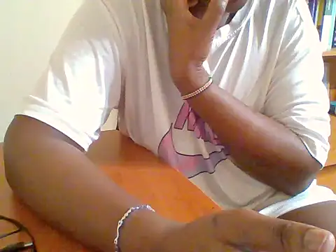 melaninebony2 online show from 03/26/26, 08:12