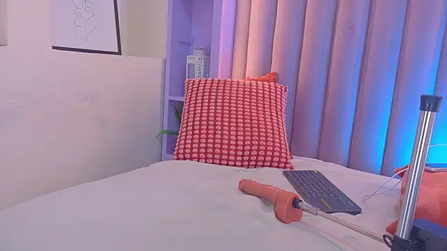Meganlove   online show from 06/11/26, 02:53