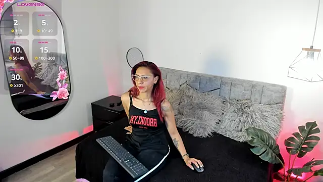 Snapshot of Ayne_boudoir chatting on 03/14/26, 12:11 Ayne boudoir online show from 03/14/26, 12:11