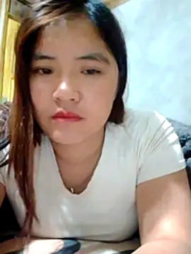 Snapshot of YAONIKUTE chatting on 04/26/26, 11:02 YAONIKUTE online show from 04/26/26, 11:02