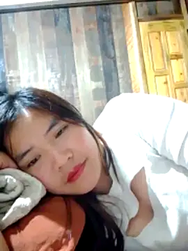 Snapshot of YAONIKUTE chatting on 04/21/26, 03:40 YAONIKUTE online show from 04/21/26, 03:40