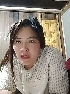 Snapshot of YAONIKUTE chatting on 05/24/26, 06:35 YAONIKUTE online show from 05/24/26, 06:35