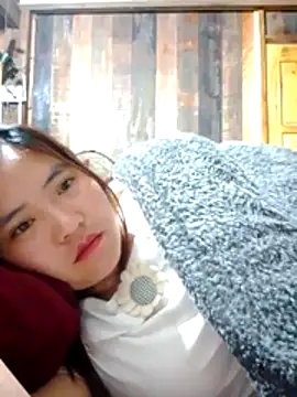 Snapshot of YAONIKUTE chatting on 04/30/26, 10:36 YAONIKUTE online show from 04/30/26, 10:36