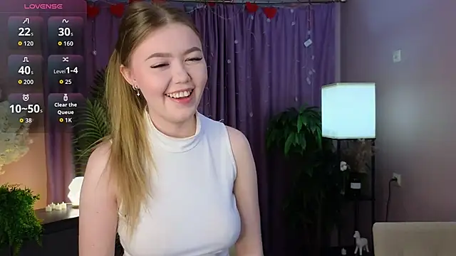 BlondeLina online show from 03/15/26, 05:58