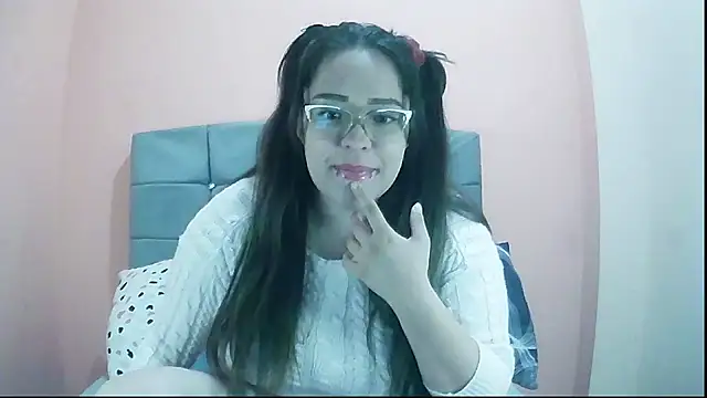 Sophie 200308 online show from 04/15/26, 07:03