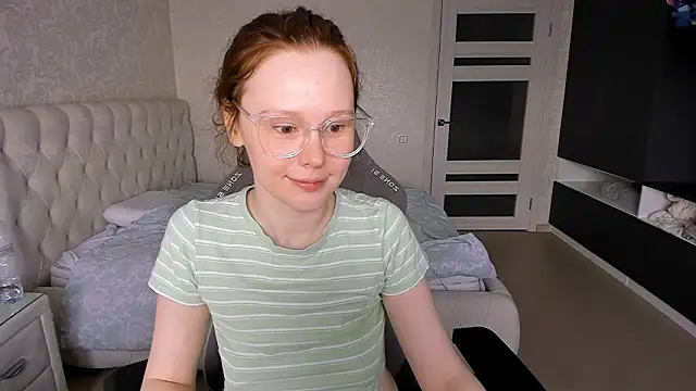 NikiCozy online show from 03/29/26, 11:34