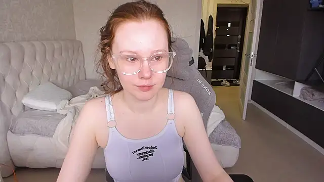 NikiCozy online show from 05/02/26, 01:11