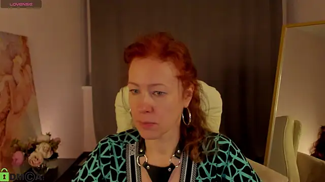 Snapshot of LeticiaRomano chatting on 04/07/26, 04:14 LeticiaRomano online show from 04/07/26, 04:14