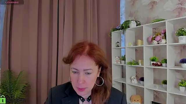 LeticiaRomano online show from 04/23/26, 04:08