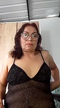 HOT LATINA20 online show from 05/27/26, 06:15