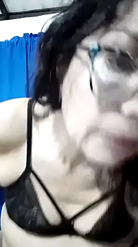 HOT LATINA20 online show from 05/05/26, 01:52