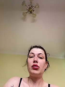 Cutee Erika online show from 06/07/26, 10:53