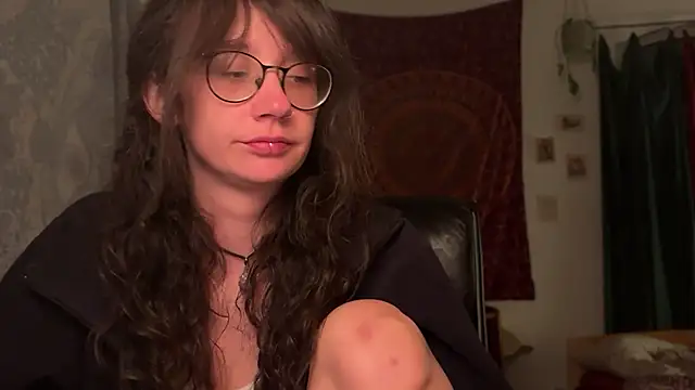 nyxo  online show from 04/27/26, 07:56