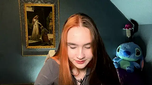 Snapshot of CarmelaLiebherr chatting on 04/04/26, 04:24 CarmelaLiebherr online show from 04/04/26, 04:24