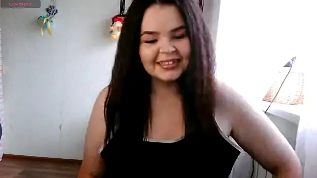 ElizaMoon01   online show from 06/02/26, 09:53