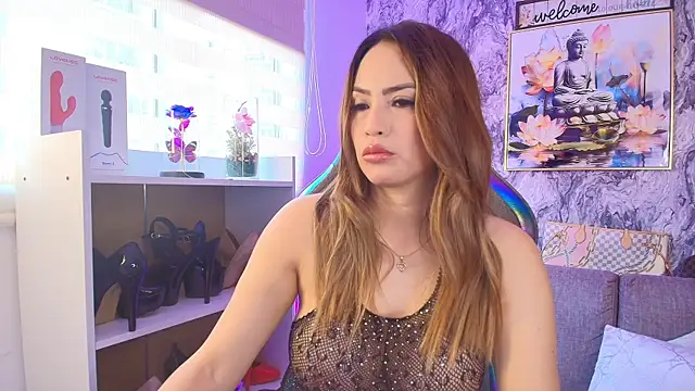 Katalina Alvarezz online show from 04/21/26, 05:19