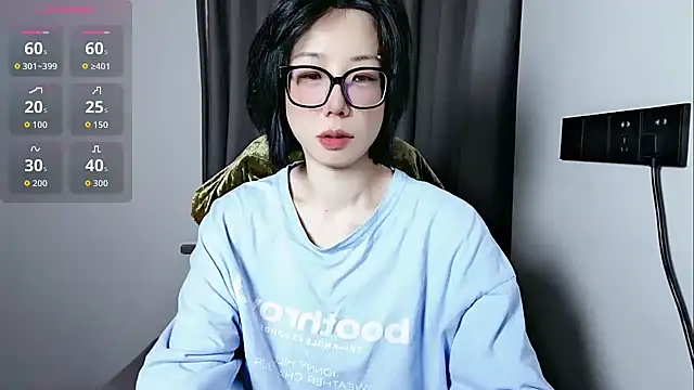 lin lin 520 520 online show from 04/29/26, 03:05