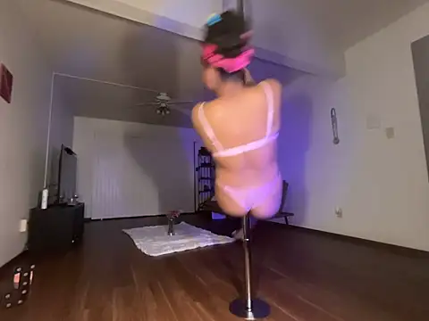 stripperbarbie online show from 04/10/26, 01:01
