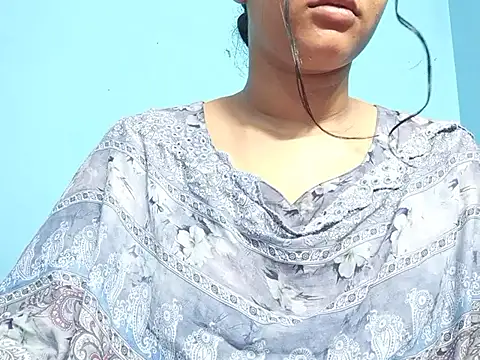 Emma 4433 online show from 04/19/26, 05:14